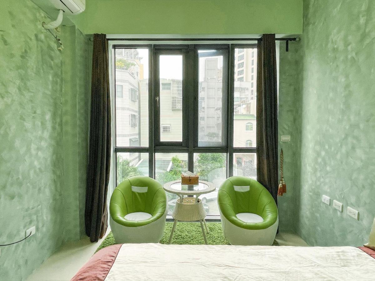 Kaohsiung Raifong Corner Homestay Buitenkant foto