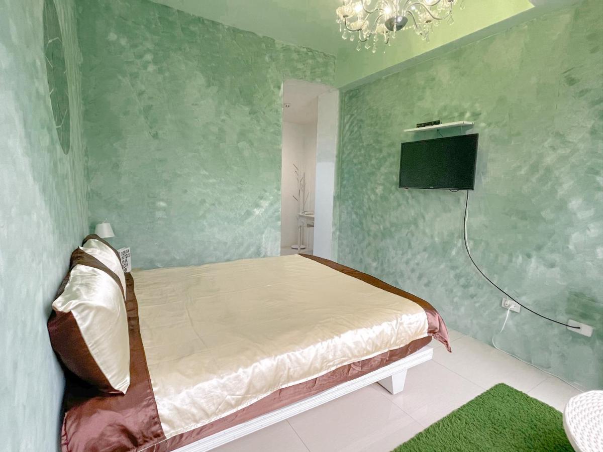 Kaohsiung Raifong Corner Homestay Buitenkant foto