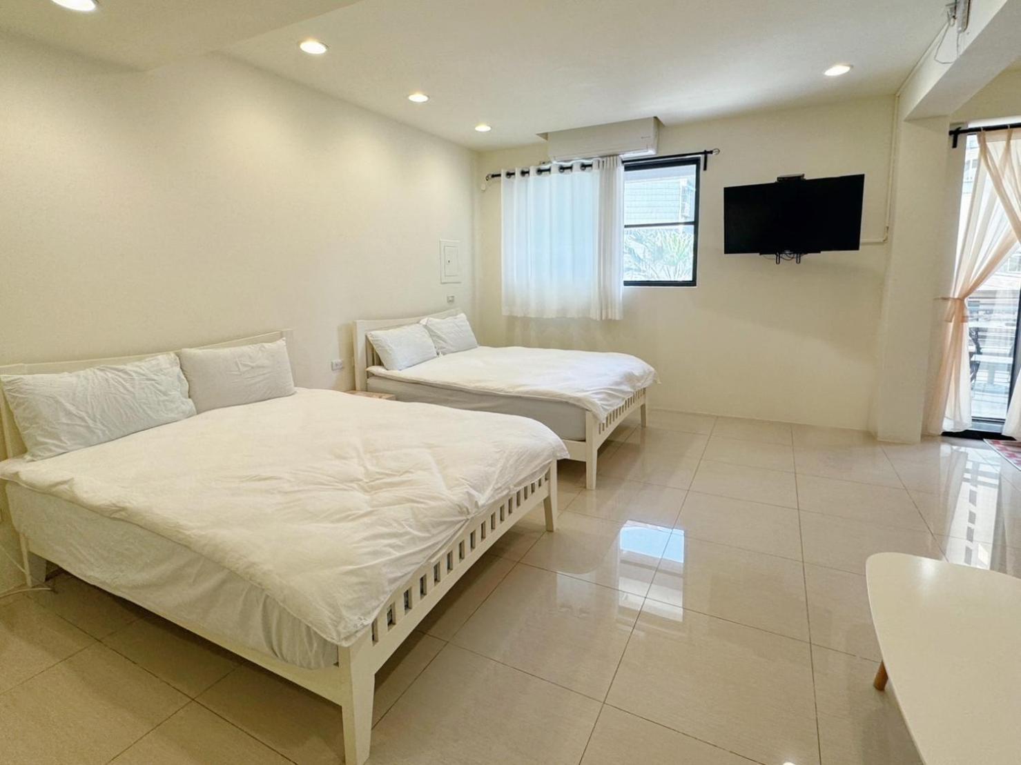 Kaohsiung Raifong Corner Homestay Buitenkant foto