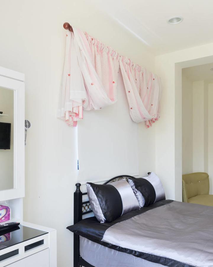 Kaohsiung Raifong Corner Homestay Buitenkant foto